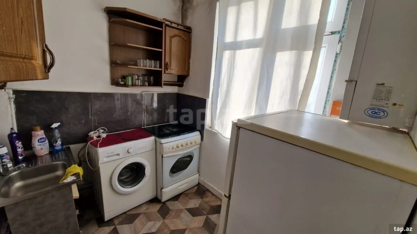 Kirayə verilir 2 otaqlı mənzil 70 m²