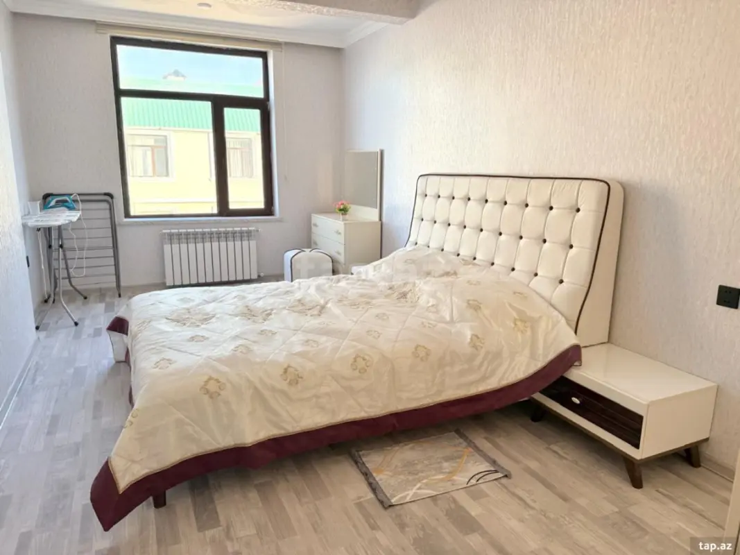 Kirayə verilir 2 otaqlı yeni tikili 70 m²