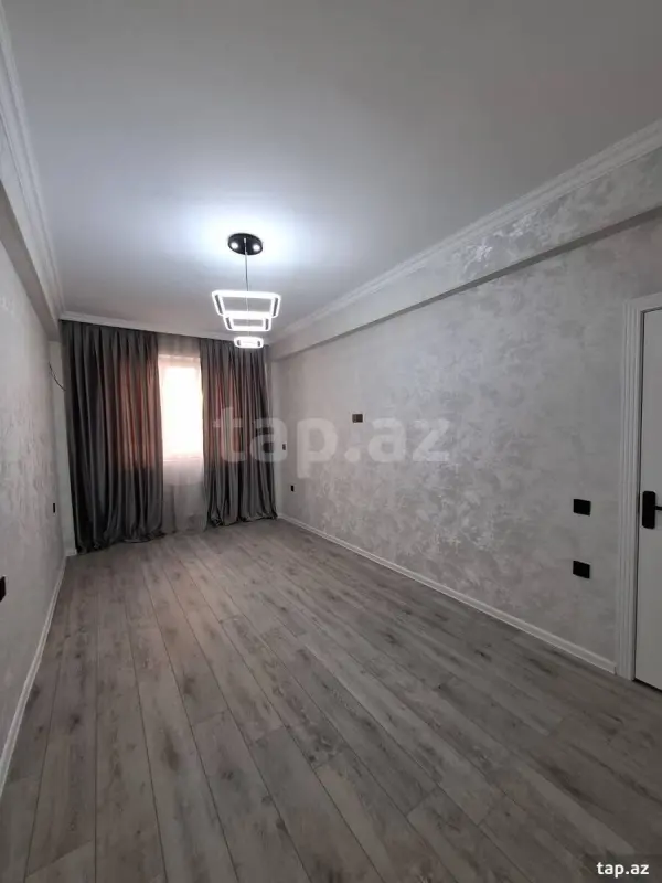 Satılır 2 otaqlı yeni tikili 70 m²