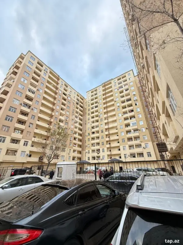 Satılır 2 otaqlı yeni tikili 84 m²
