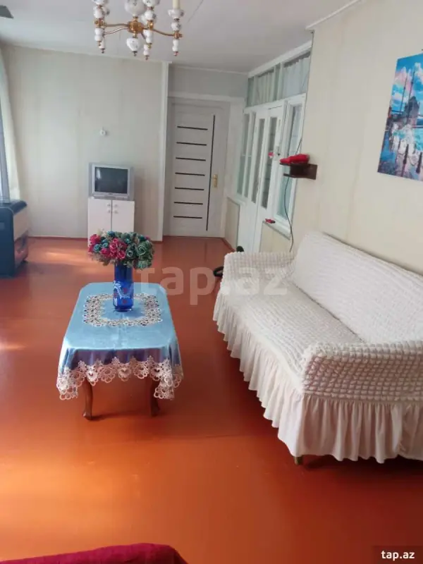 Kirayə verilir 1 otaqlı həyət evi 60 m²