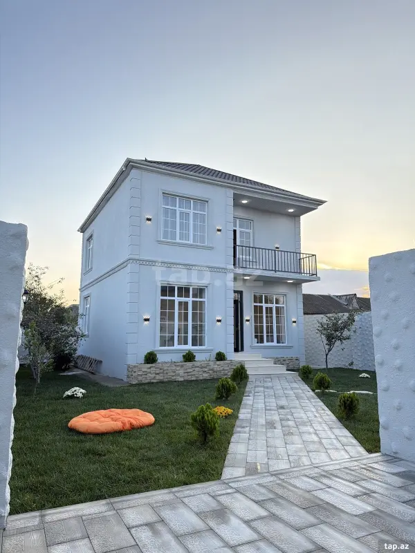 Satılır 5 otaqlı həyət evi 150 m²