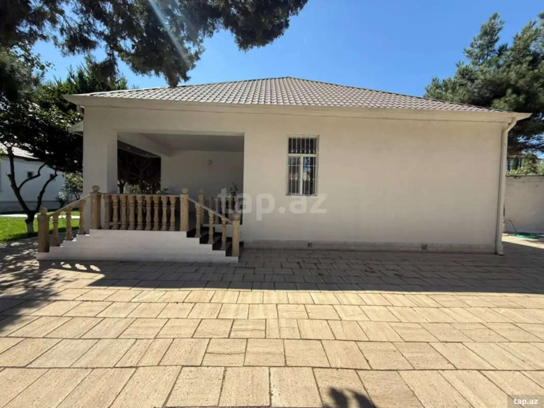 Satılır 3 otaqlı həyət evi 134 m²