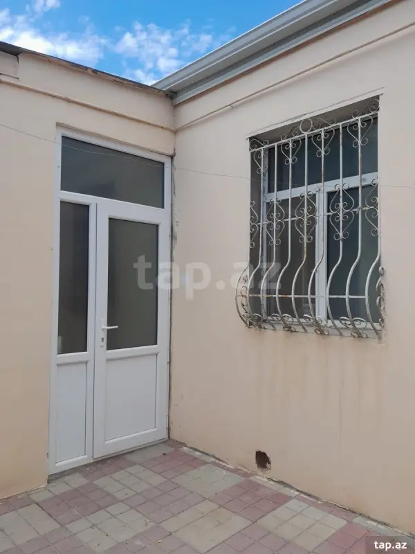 Kirayə verilir 2 otaqlı həyət evi 150 m²