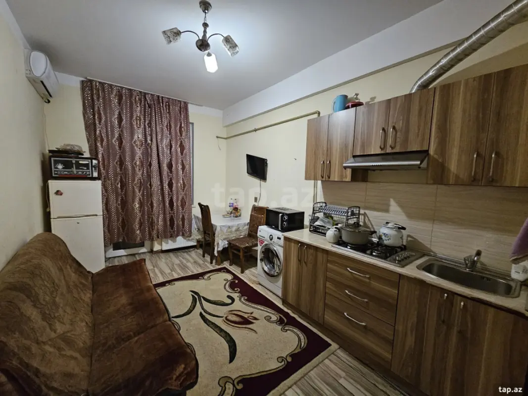 Satılır 2 otaqlı mənzil 42 m²