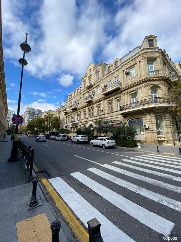 Kirayə verilir 2 otaqlı mənzil 50 m²