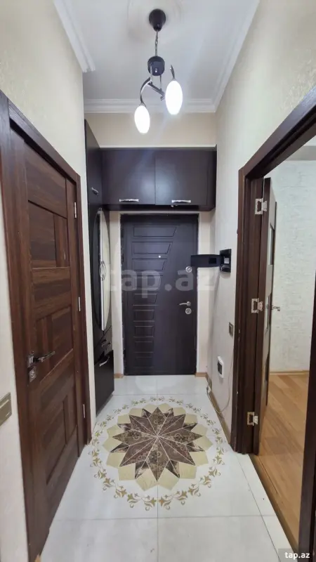 Kirayə verilir 2 otaqlı yeni tikili 50 m²