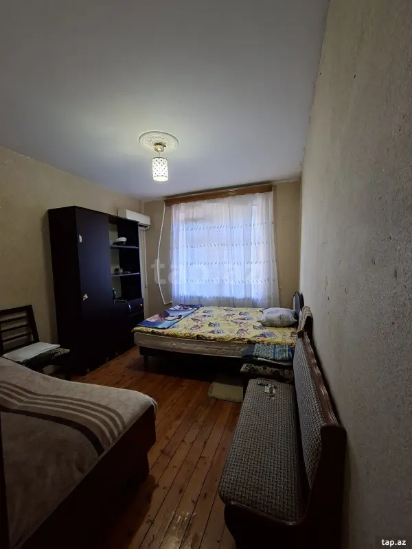 Kirayə verilir 2 otaqlı mənzil 75 m²
