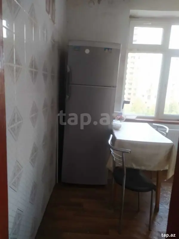 Kirayə verilir 2 otaqlı mənzil 50 m²