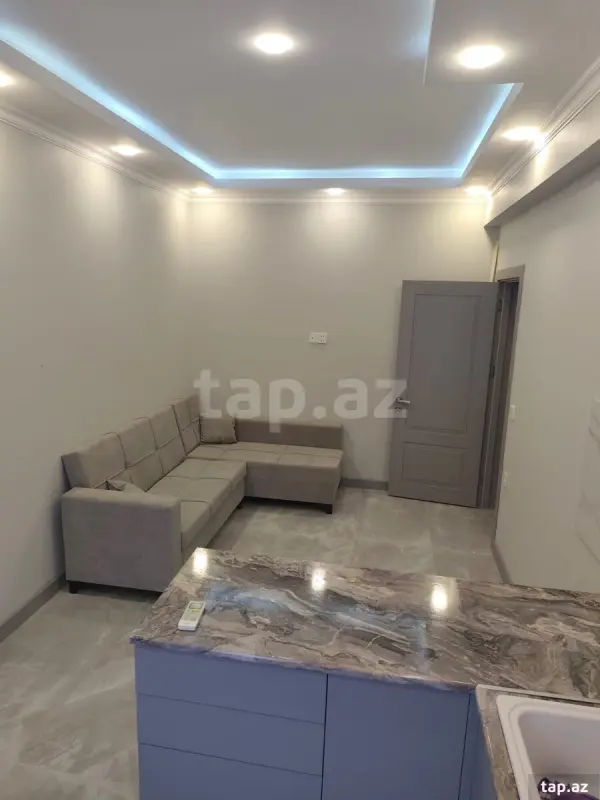 Kirayə verilir 2 otaqlı yeni tikili 65 m²