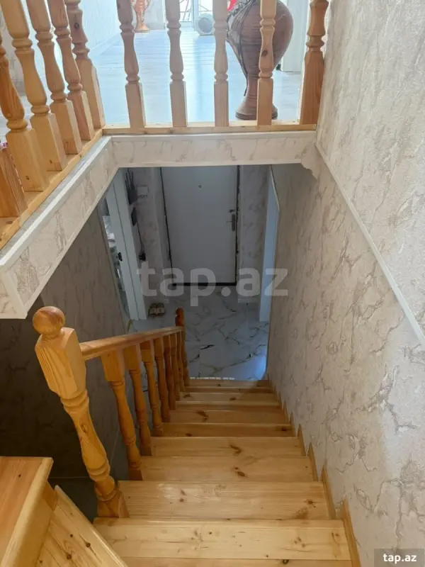 Satılır 4 otaqlı həyət evi 100 m²