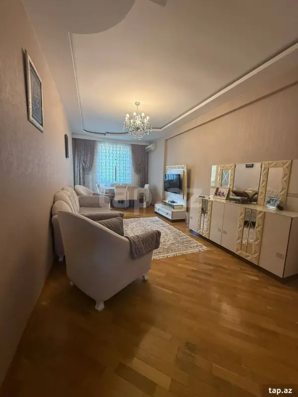 Satılır 3 otaqlı yeni tikili 90 m²