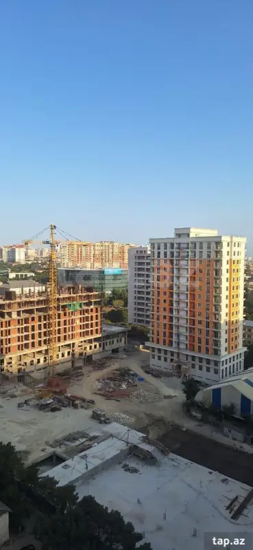 Satılır 2 otaqlı yeni tikili 80 m²