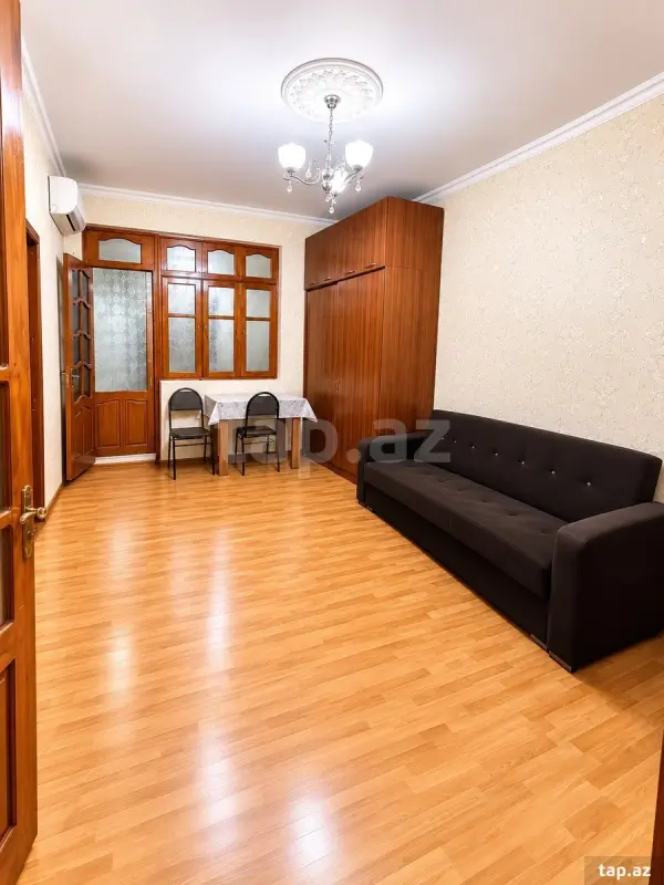Satılır 2 otaqlı mənzil 46 m²
