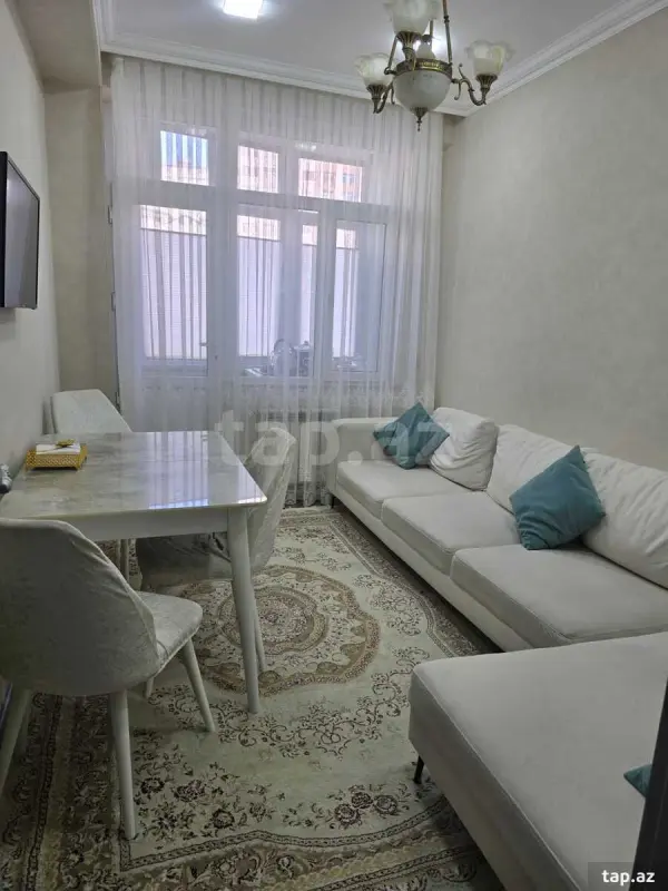 Satılır 3 otaqlı yeni tikili 102 m²