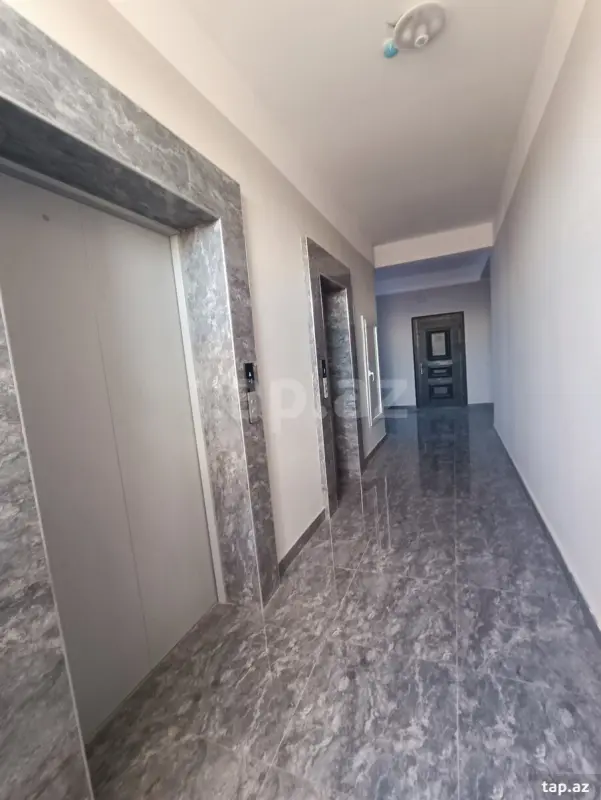 Satılır 2 otaqlı yeni tikili 65 m²