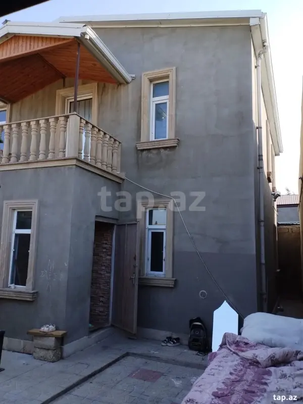 Satılır 5 otaqlı həyət evi 120 m²