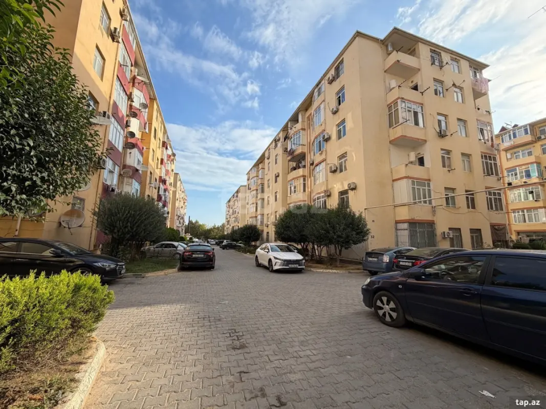Satılır 1 otaqlı yeni tikili 44 m²