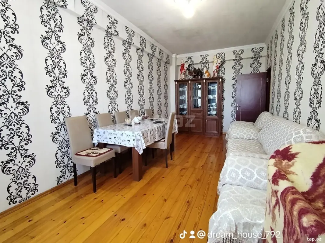 Satılır 3 otaqlı mənzil 76.3 m²