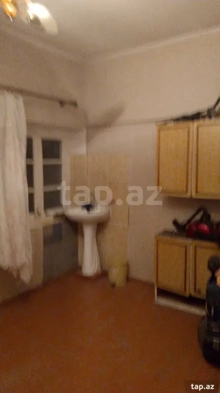 Kirayə verilir 1 otaqlı həyət evi 100 m²