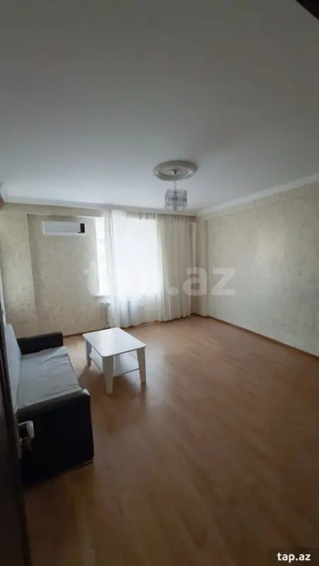 Kirayə verilir 2 otaqlı yeni tikili 61 m²