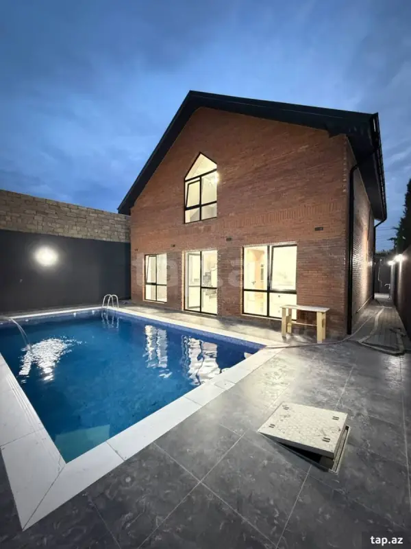 Satılır 4 otaqlı həyət evi 180 m²