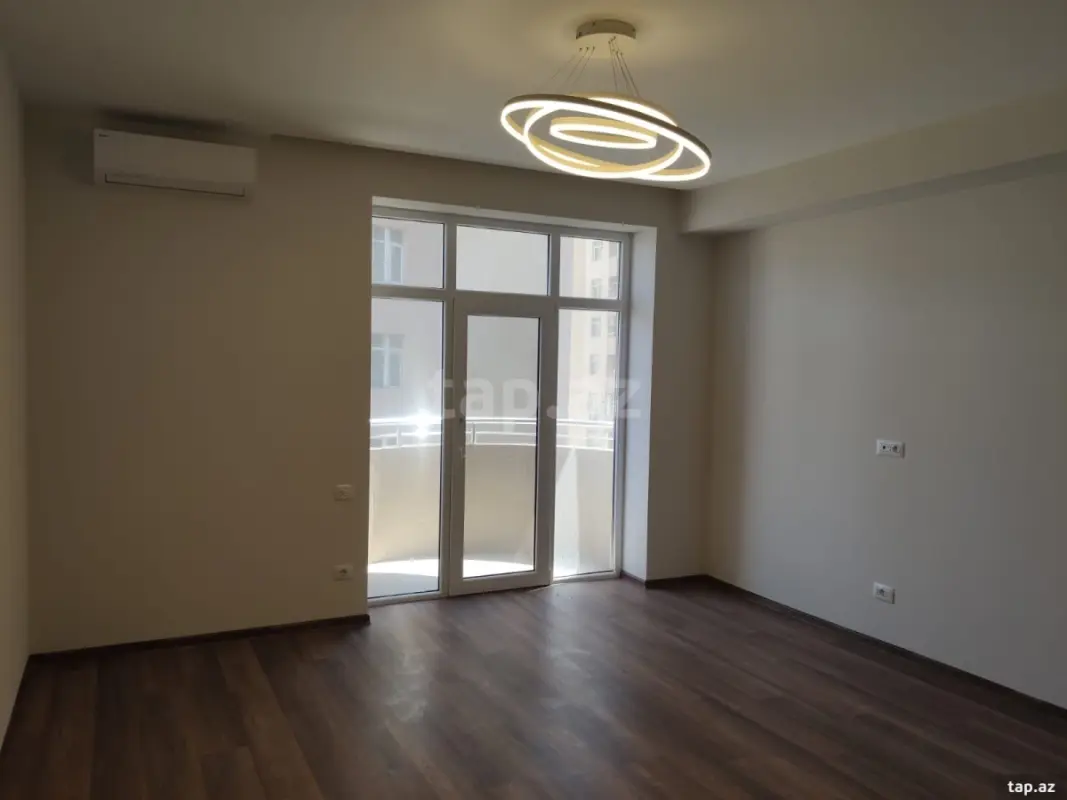 Satılır 2 otaqlı yeni tikili 85 m²