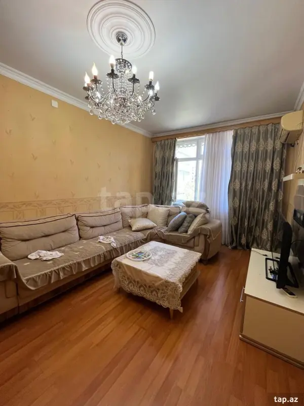 Satılır 3 otaqlı mənzil 72 m²