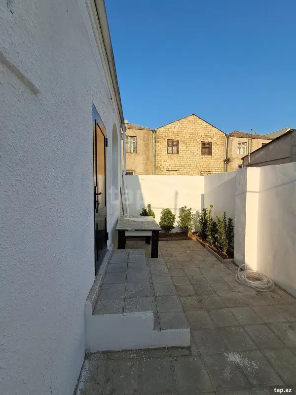 Satılır 3 otaqlı həyət evi 76 m²