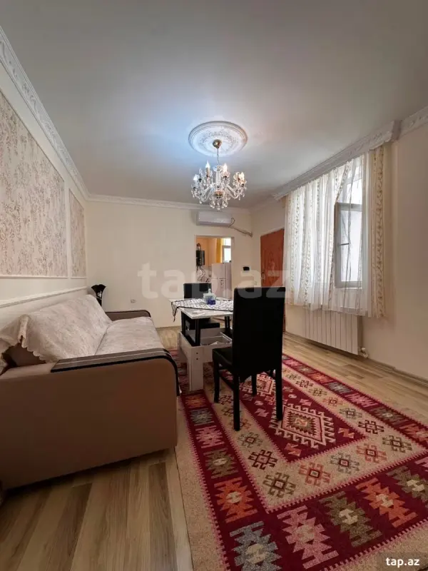 Kirayə verilir 2 otaqlı həyət evi 60 m²