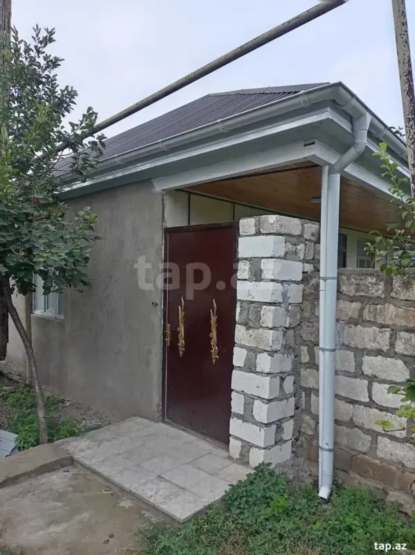 Kirayə verilir 4 otaqlı həyət evi 60 m²