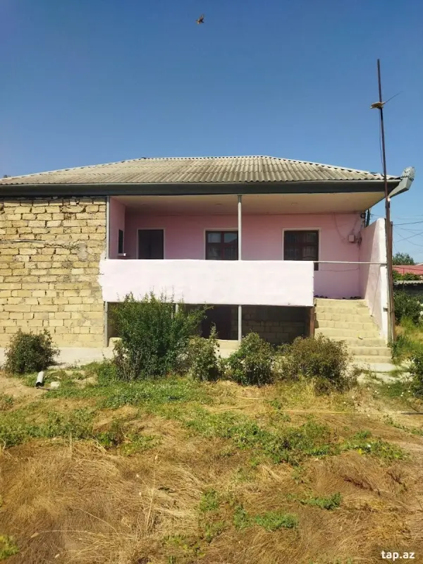 Satılır 3 otaqlı həyət evi 130 m²