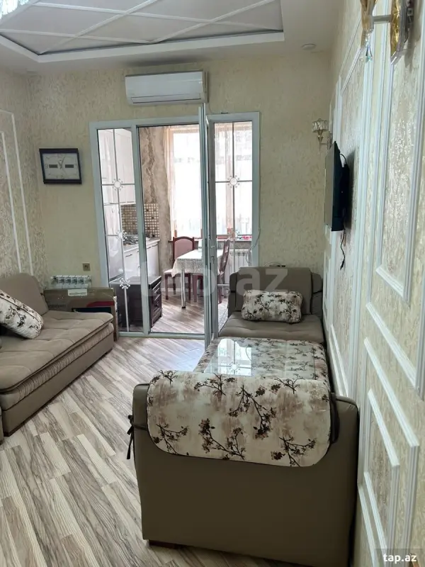 Kirayə verilir 2 otaqlı yeni tikili 62 m²