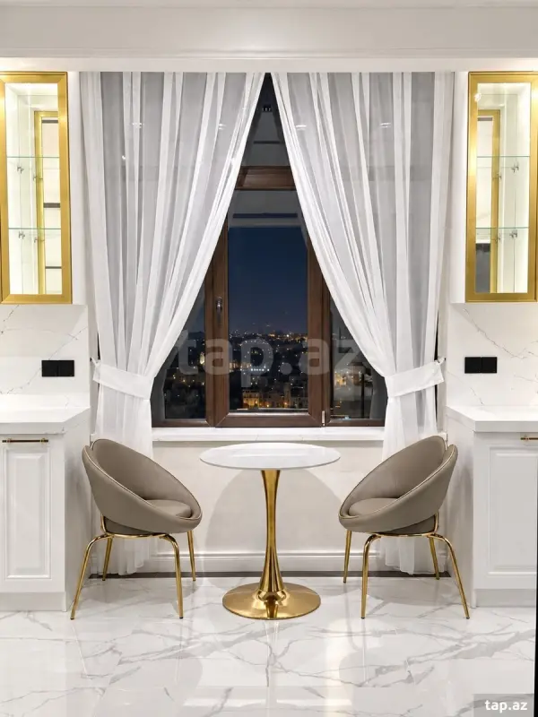 Satılır 3 otaqlı yeni tikili 105 m²