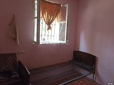 Kirayə verilir 1 otaqlı həyət evi 40 m² — Bakı, İnşaatçılar 1 otaq 40.00 m²