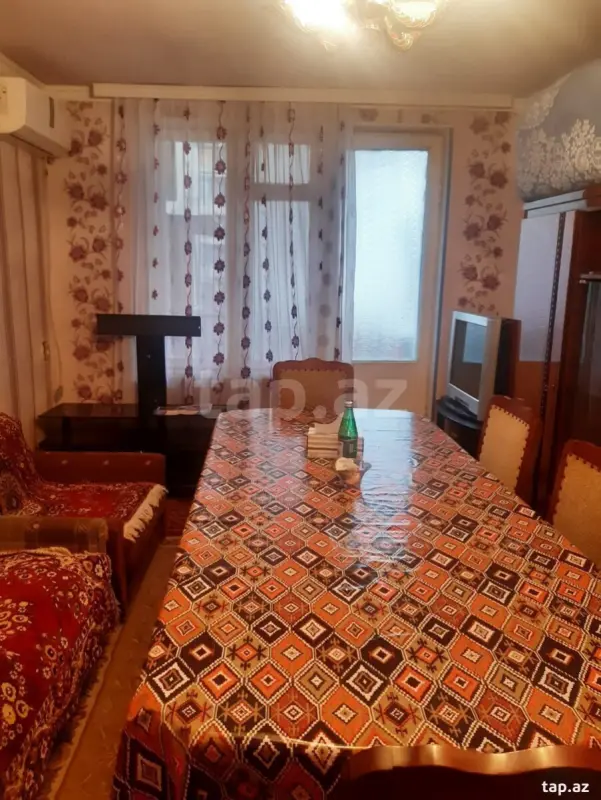 Kirayə verilir 2 otaqlı mənzil 45 m²