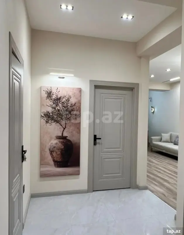 Kirayə verilir 2 otaqlı yeni tikili 71 m²