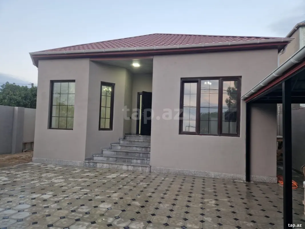 Satılır 3 otaqlı həyət evi 110 m²