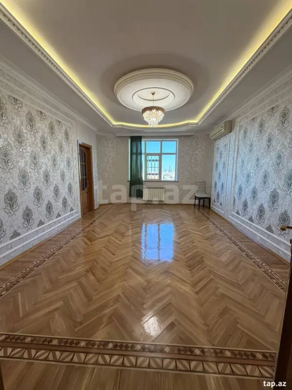 Satılır 3 otaqlı yeni tikili 87 m²