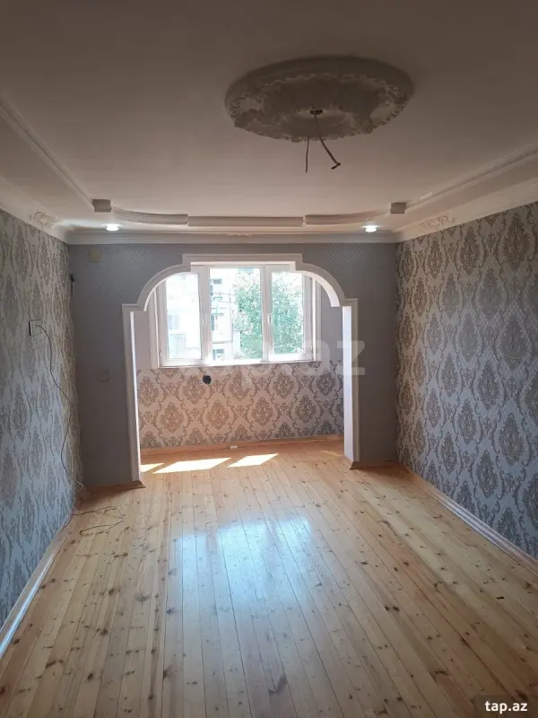 Satılır 1 otaqlı mənzil 30 m²