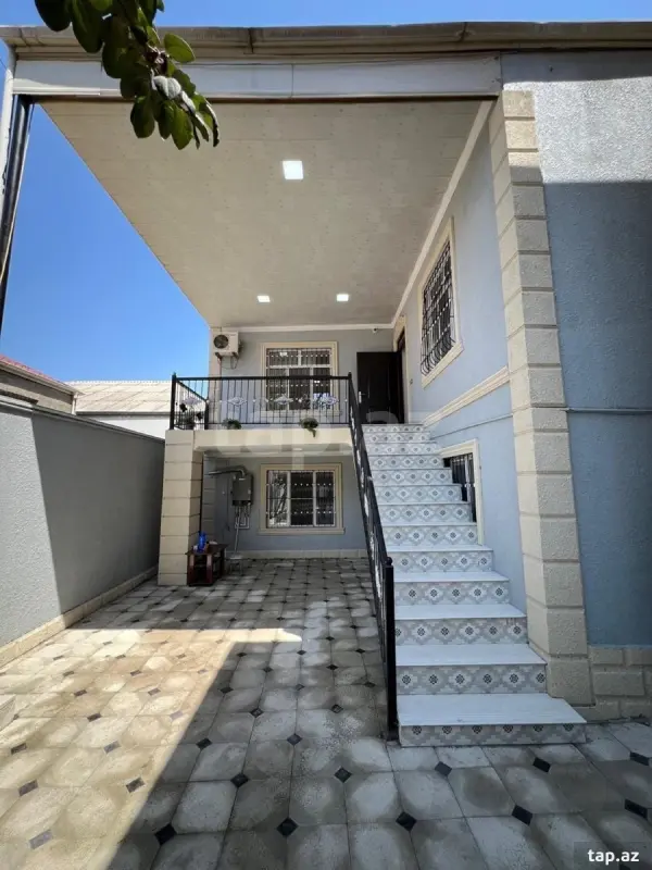 Satılır 5 otaqlı həyət evi 129 m²