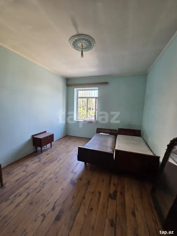 Satılır 4 otaqlı həyət evi 120 m²