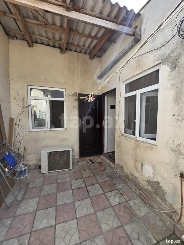 Satılır 2 otaqlı həyət evi 55 m²