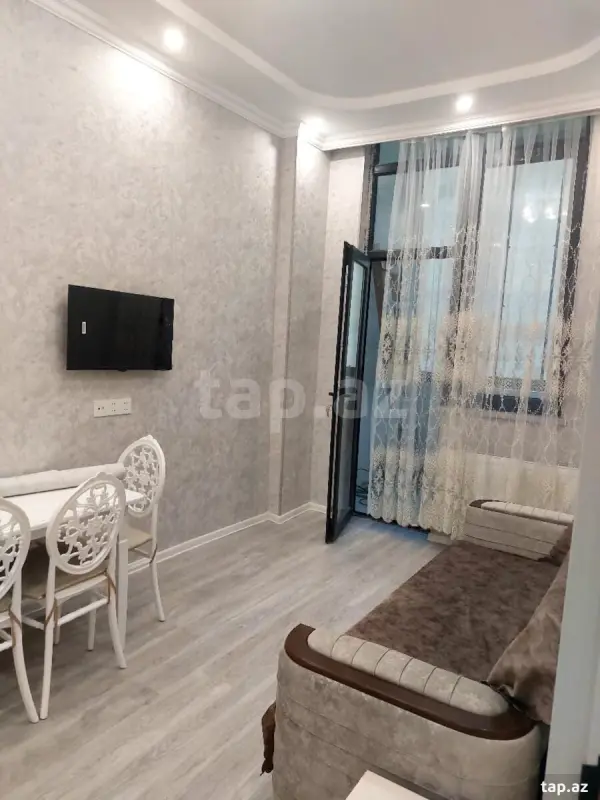 Satılır 2 otaqlı yeni tikili 45 m²