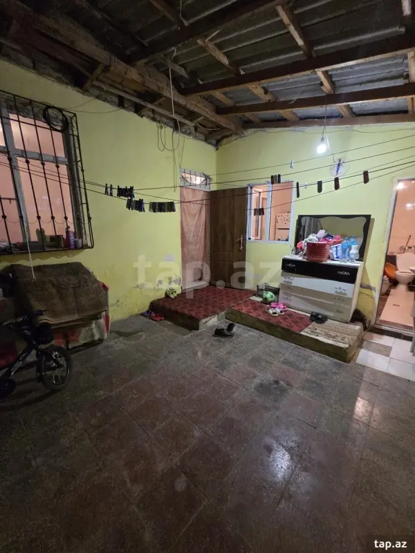 Satılır 4 otaqlı həyət evi 65 m²