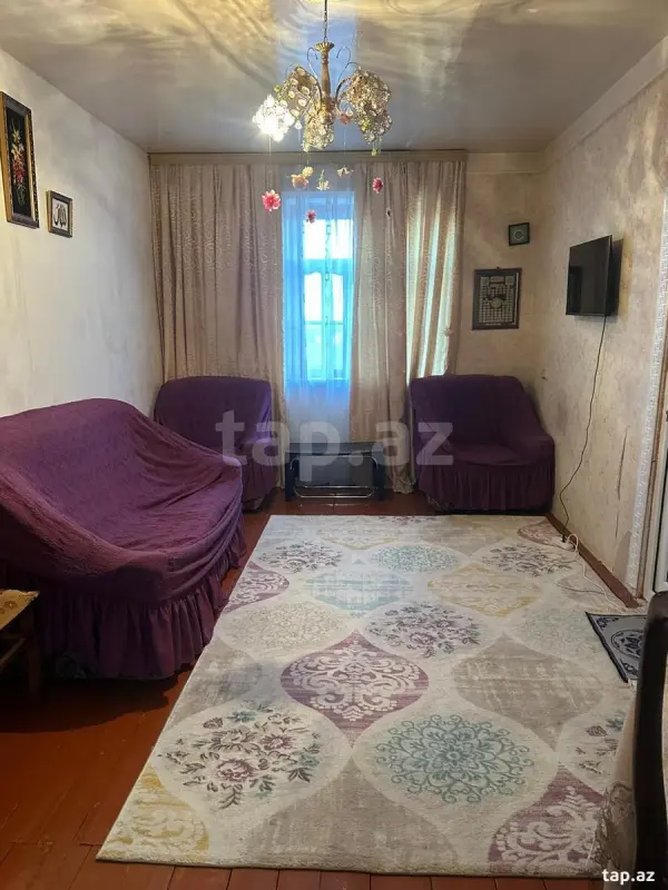 Satılır 4 otaqlı mənzil 82 m²