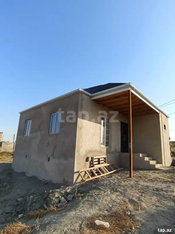 Satılır 2 otaqlı həyət evi 80 m²