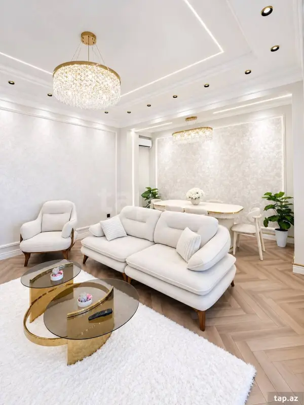 Satılır 3 otaqlı yeni tikili 105 m²
