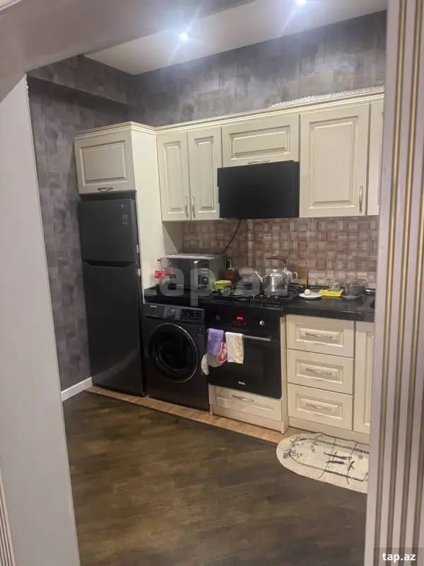 Satılır 3 otaqlı yeni tikili 94 m²