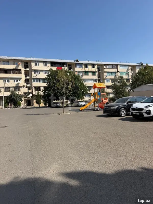 Satılır 3 otaqlı mənzil 100 m²